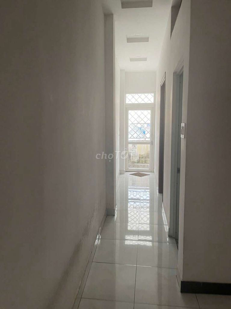 Rent 7 bedrooms 4 toilets at 14 trieu