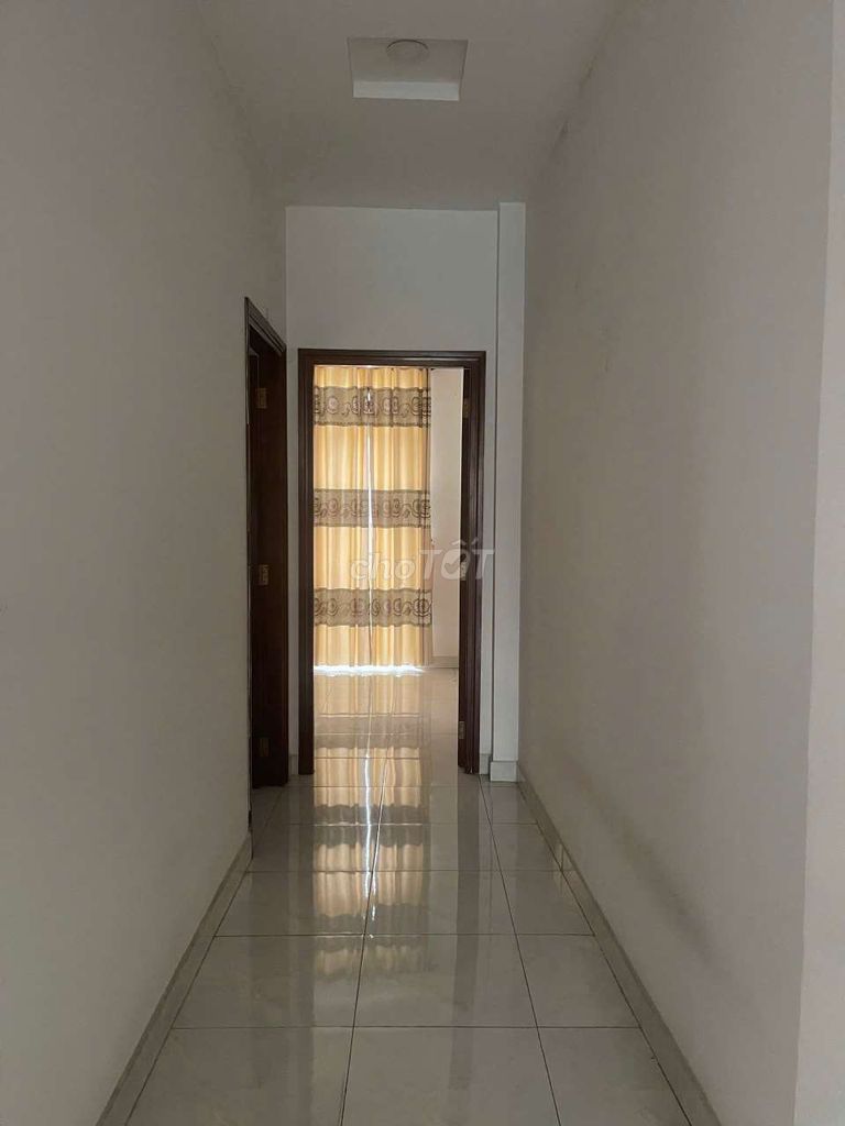 Rent 7 bedrooms 4 toilets at 14 trieu