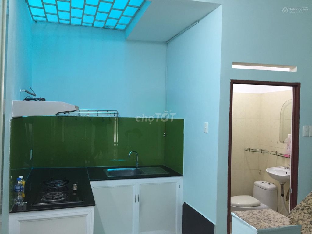 New apartment. Nguyễn Thiện Thuật. 3rd.