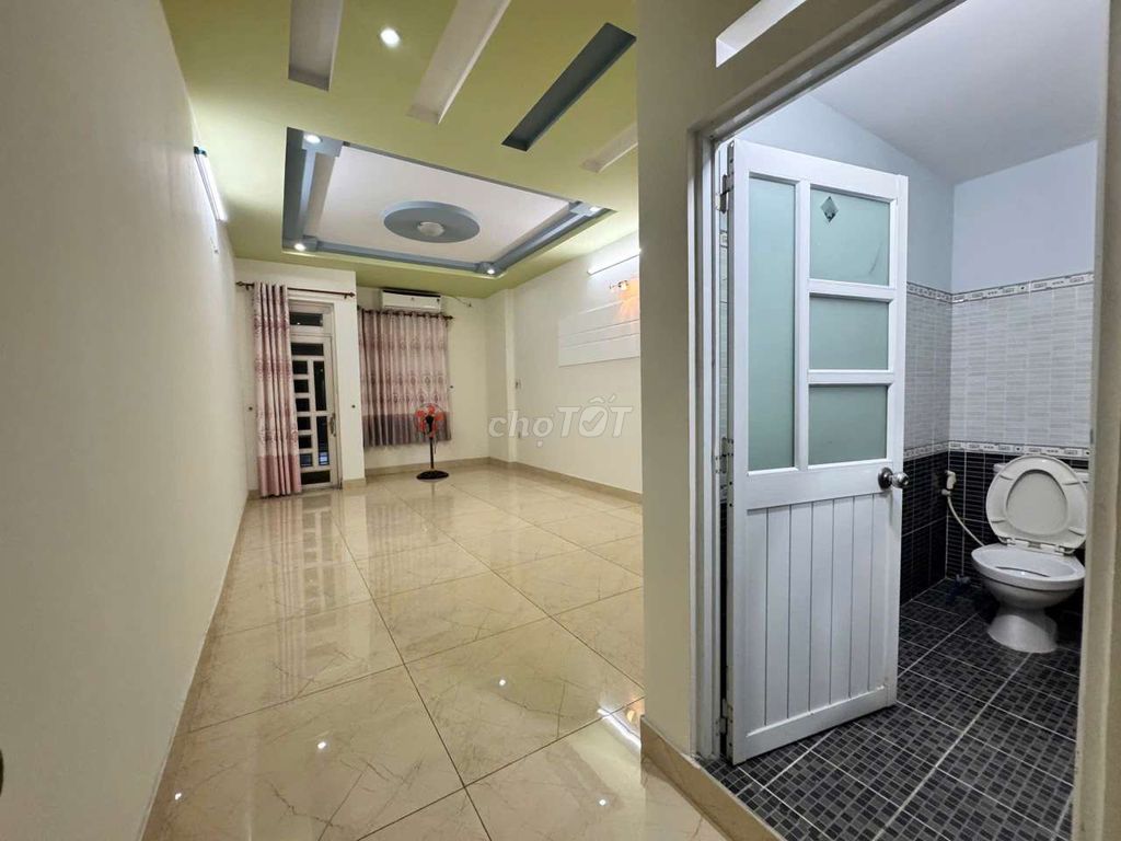 Rent a building 4 x 25th floor 3th floor