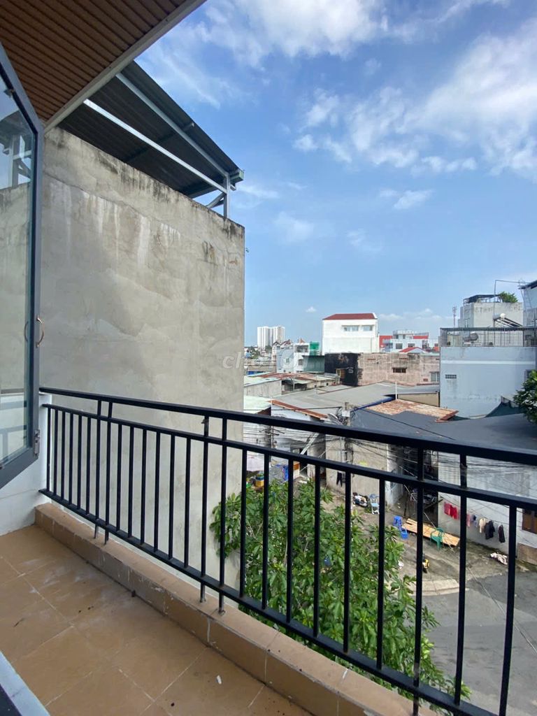 Hire the second floor Linh Đông private level, near the Tam Ha Market, 2 bedrooms, 4 million a month.