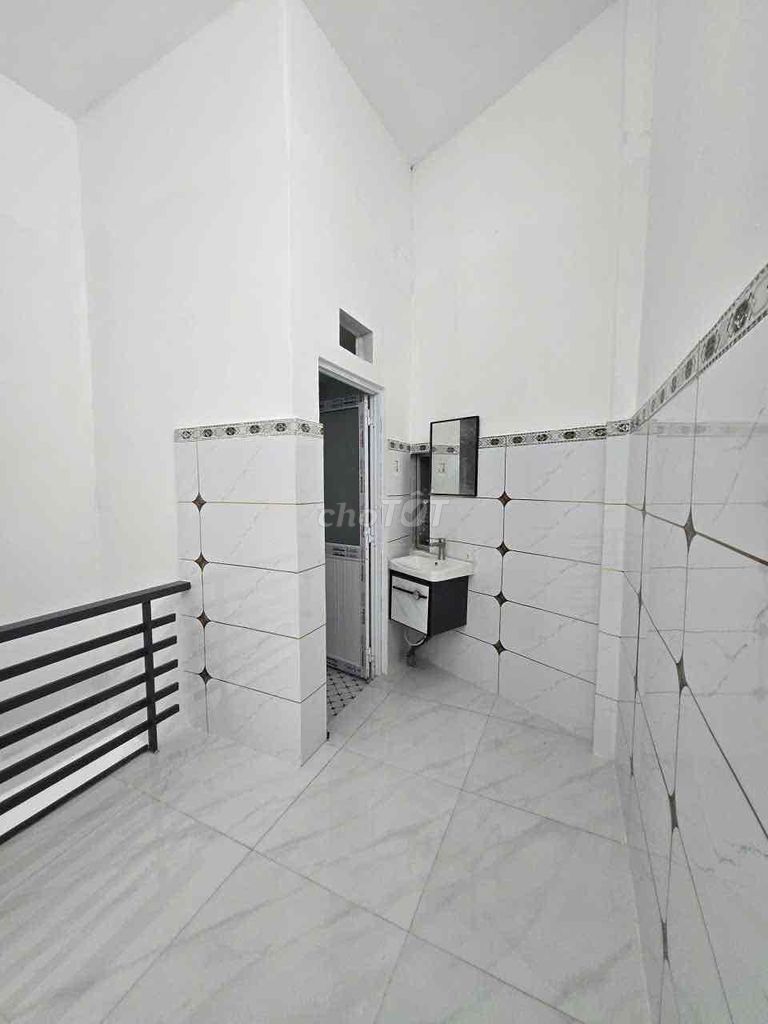 Renting Đỗ Nhuận cash house--aeon mall Tân Phú-- just nine million/tagbe