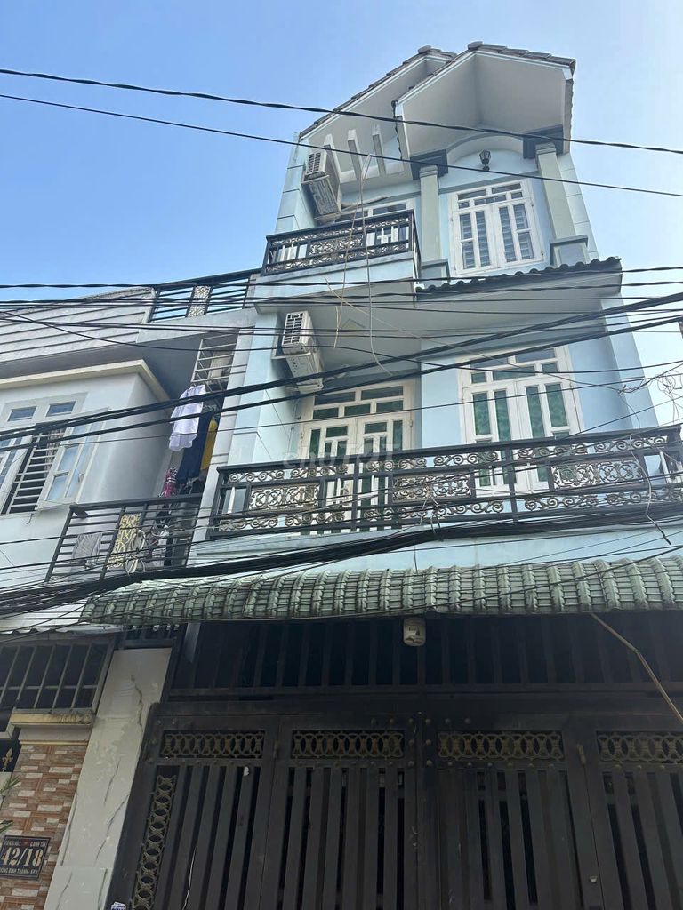 Bình Thành bhhb house 3 floors full interior 4 p sleeps only 11 million