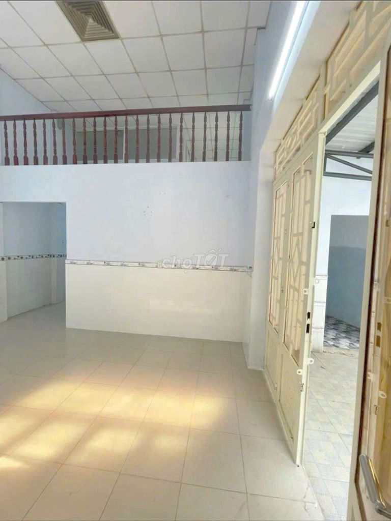 Rent Trịnh Thị Miếng near the three-volent market