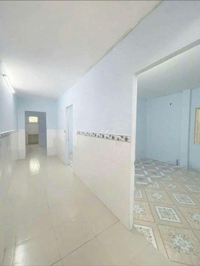 Rent Trịnh Thị Miếng near the three-volent market