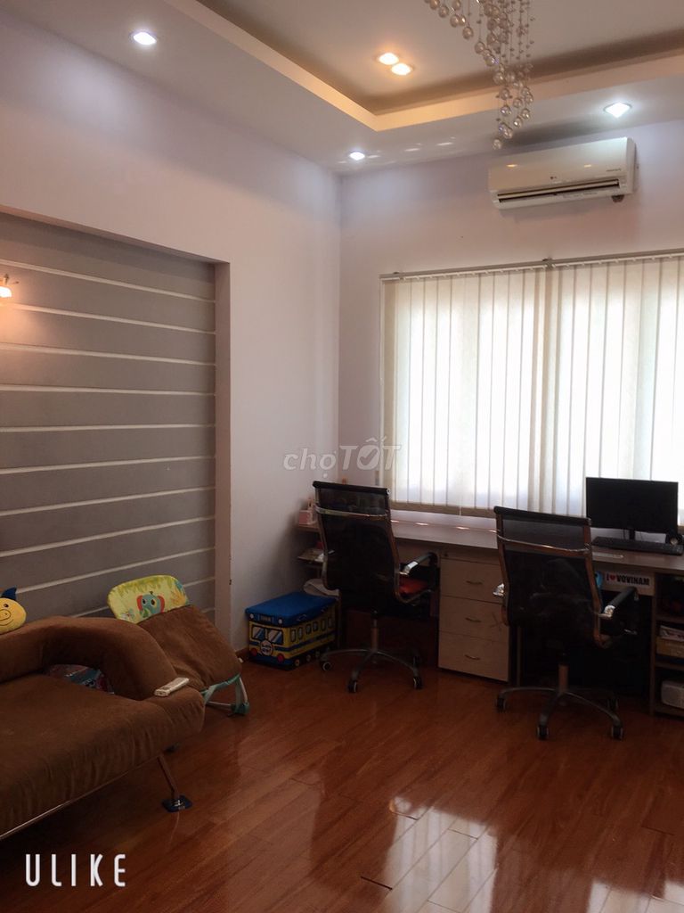Rent the Cao Lỗ,210 4, District 8.p.h.