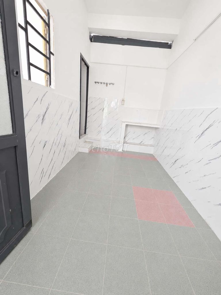 The new room is 2.5 million-WcRulg- with a kitchen- hbc, German GigaMall pv.