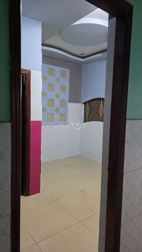 Rent student room 12.