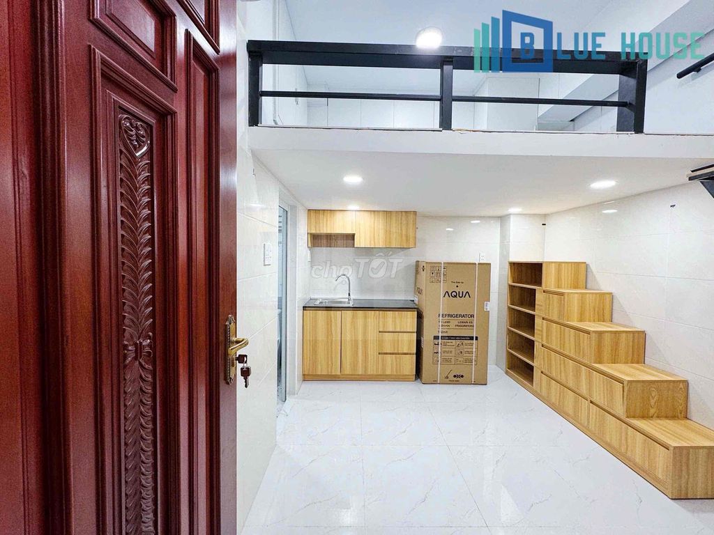 Tân Phú hotel is located in the middle of a charity college