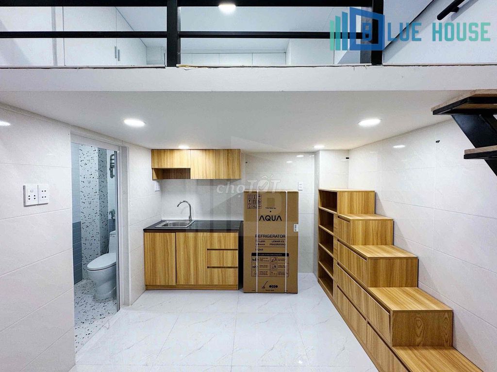 Tân Phú hotel is located in the middle of a charity college