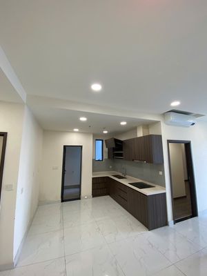 Diamond Centery rare 3 bedroom 3 pool-view toilet, house-ready ntcb, 20 million