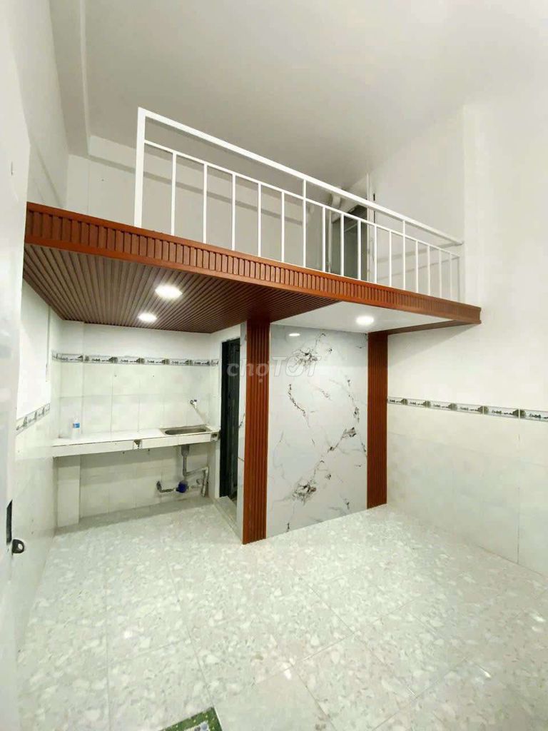 1 million and seven air-free. 1 million9 with air conditioning.