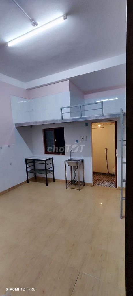 The Cool, the rent room in Bình Thạnh, good price.