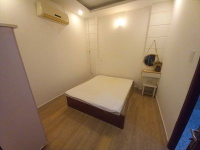 Rent room in central paint: Twenty-five meters, full interior. 3.8 million a month.