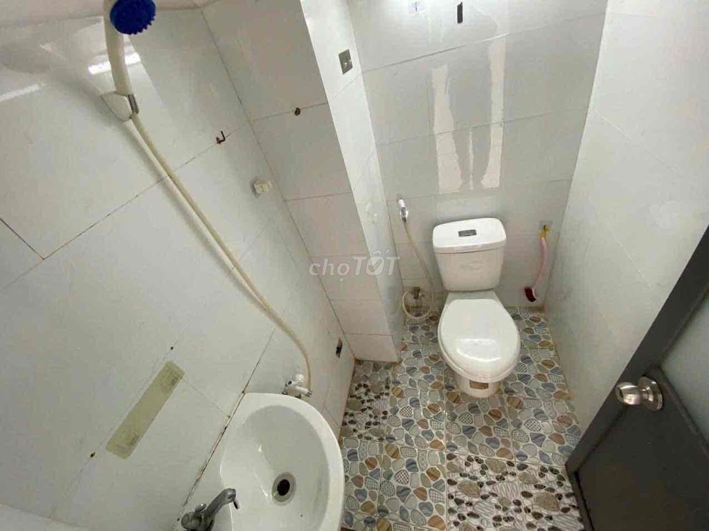The hotel room is located in Cold Luck.