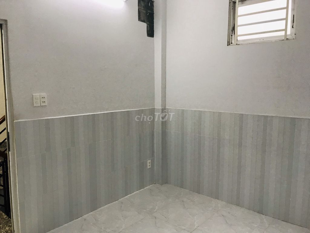Rent District Center 10 Tô Hiến Thành, near school, bv 115