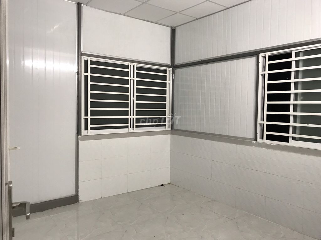 Rent District Center 10 Tô Hiến Thành, near school, bv 115