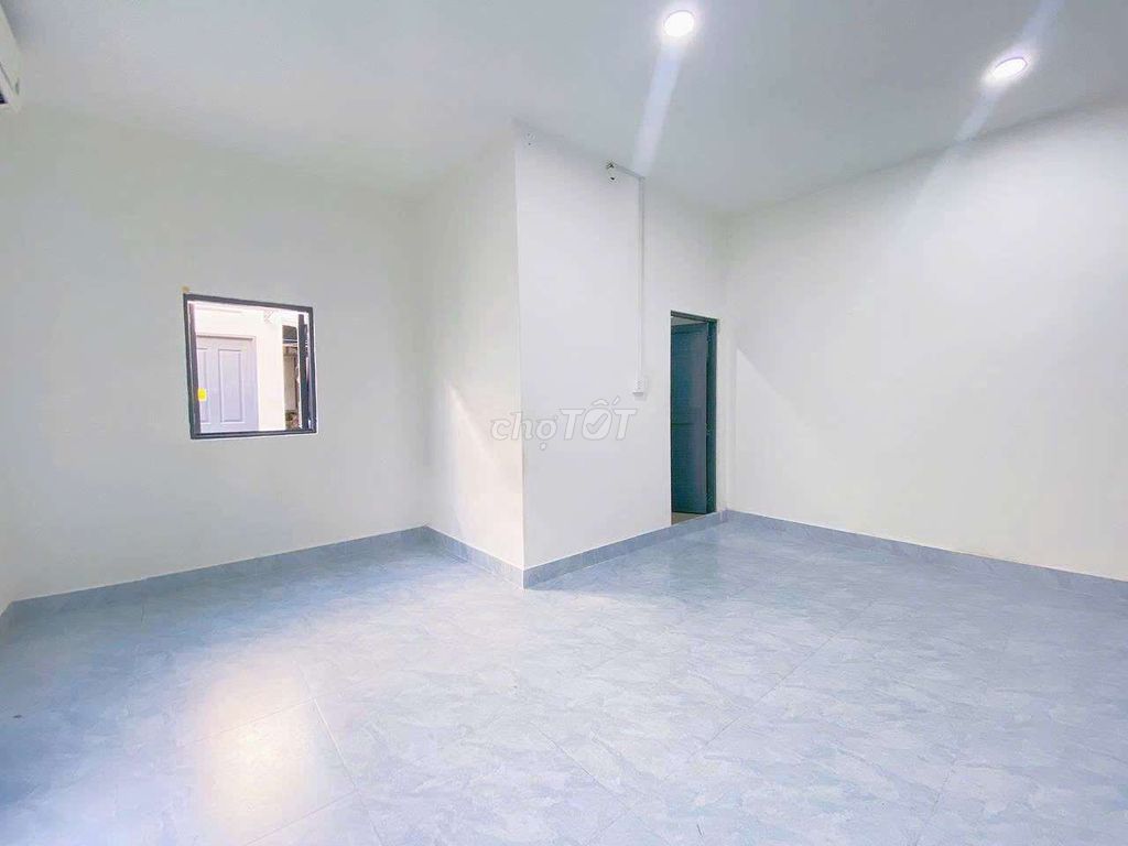 Rent us a room in the Central Gardens.