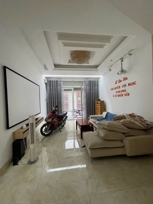 Rent a nice four-room room 3 toilets - Hoàng Bật Đạt, 1894 15, Tân Bình