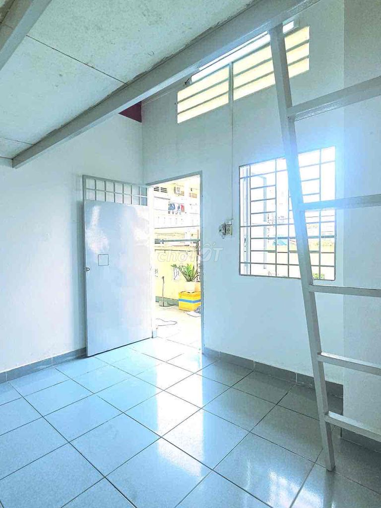 Rent a cheap motel at 1267 Tỉnh lộ 43.