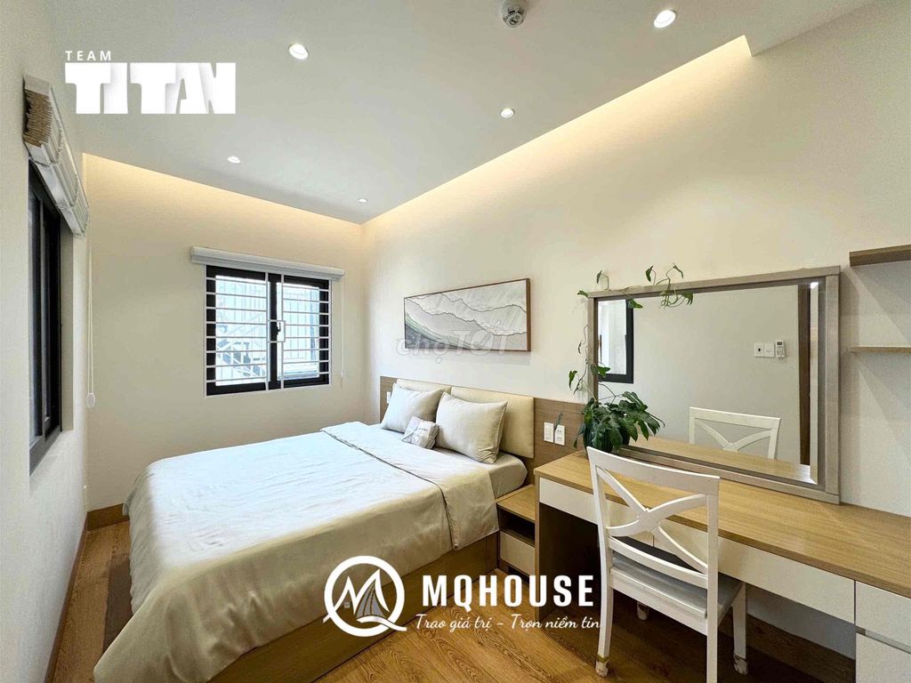 One balcony bedroom 50 meters high-level furniture downtown Bình Thạnh county 1.