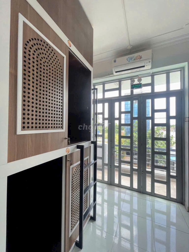 Sleepbox is new seniors with a Kha Vạn Cân elevator near Thủ Đức Market
