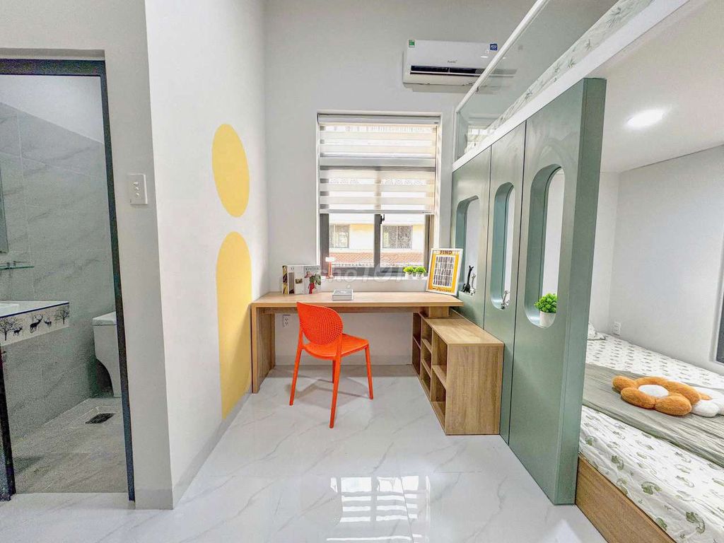 2 sleeping spaces Where you are comfortable full interior for students