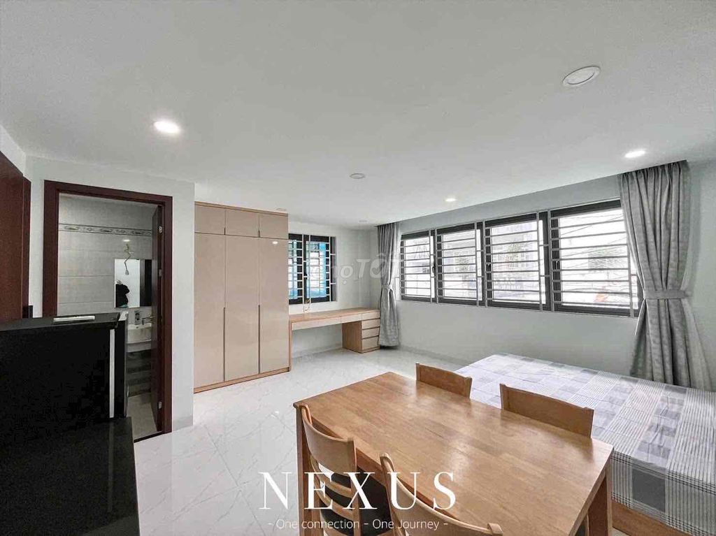 New room near the West-Short-Short-new middle-end market.
