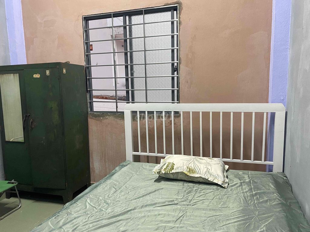 Second floor, OEZ is down,Kinh Dương Vương, free time print door.