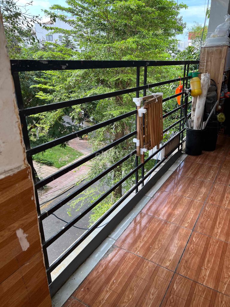 Phan Anh Tân Phú hotel room with balcony