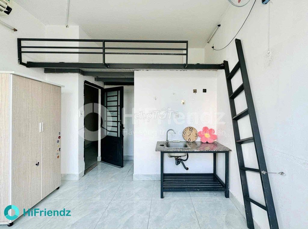 Renting a room with a cheap balcony near the University of Business, aeon Tân Phú