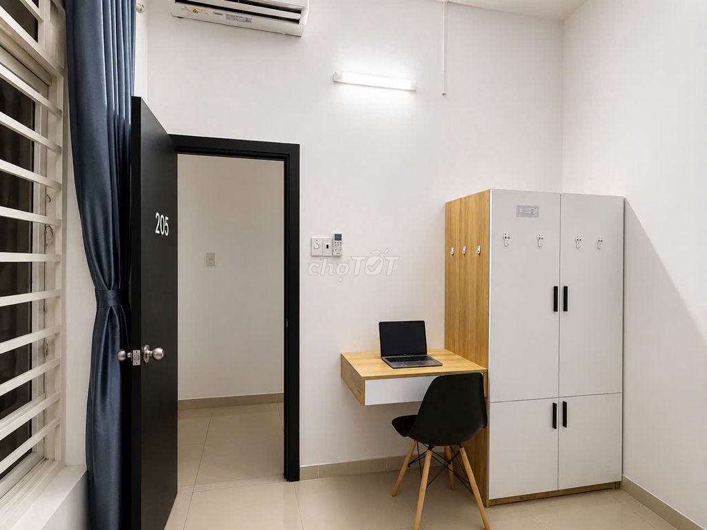 Rent room full of Tạ Quang Bửu-Quen.