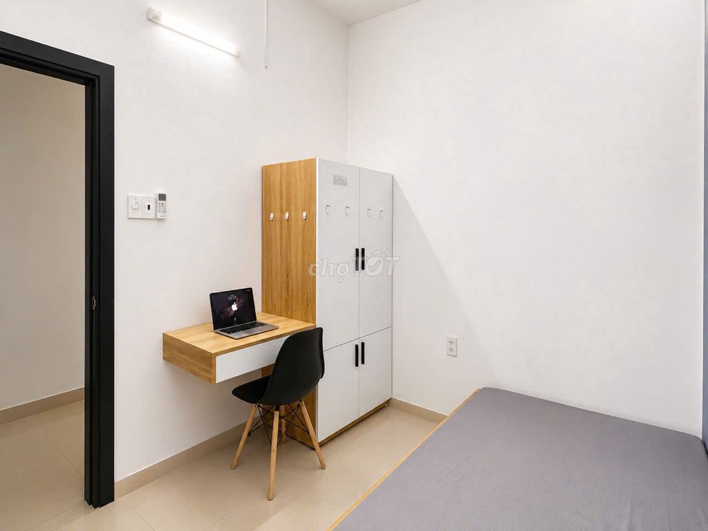 Rent room full of Tạ Quang Bửu-Quen.