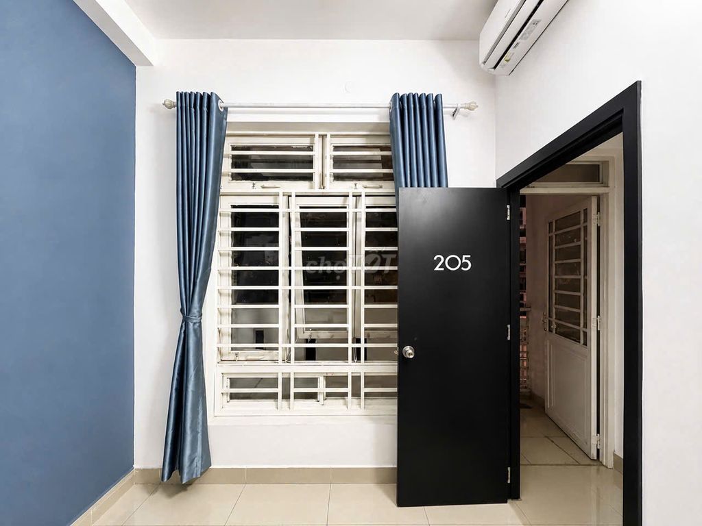 Rent room full of Tạ Quang Bửu-Quen.