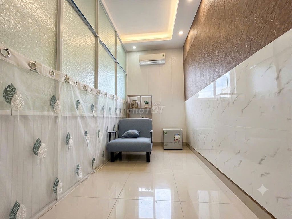 Room 1 with air conditioning on 85 Tân Quy, District 7