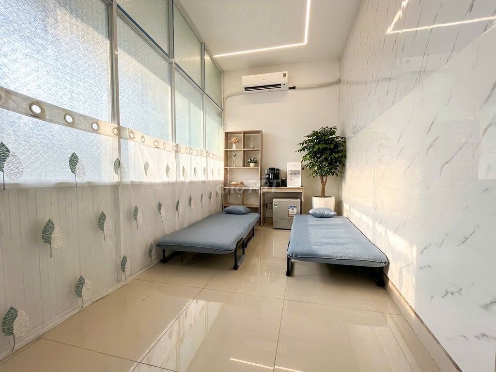 Room 1 with air conditioning on 85 Tân Quy, District 7