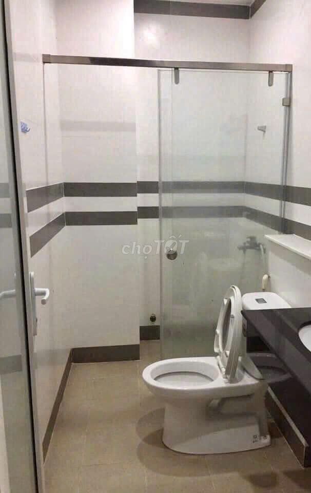 Room 1 with air conditioning on 85 Tân Quy, District 7