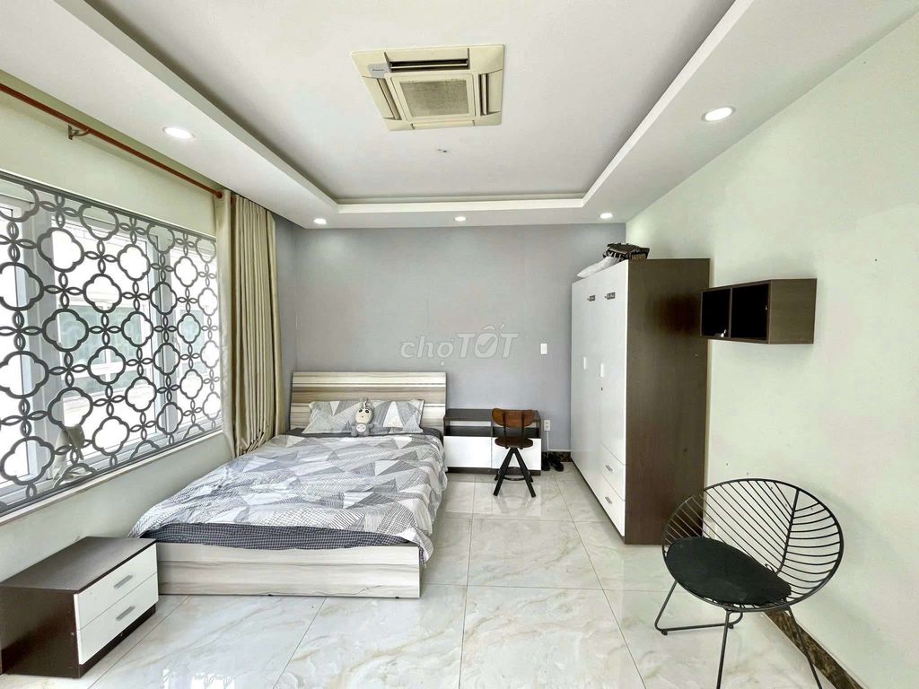 The room is downtown Gò Vấp.