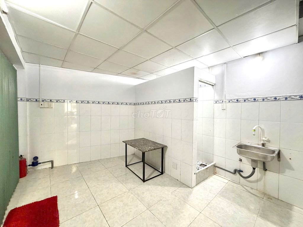 Two floors wide room - two balcony - two toilets