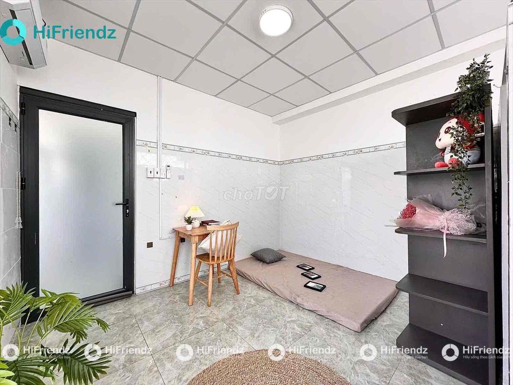 The machine studio is near vlu-iuh-the high-end tank studio.