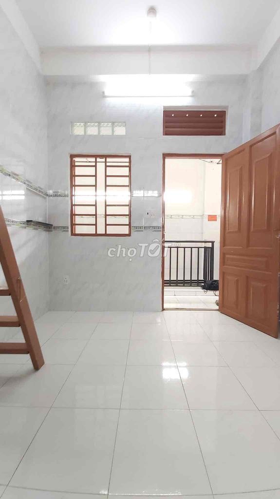 A student's room with low-cost Gò Vấp.