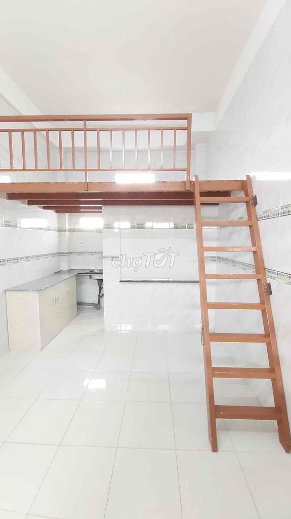 A student's room with low-cost Gò Vấp.