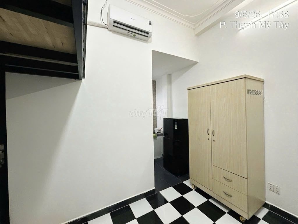 Rent Nguyễn Văn Lạc, Bình Thạnh district.