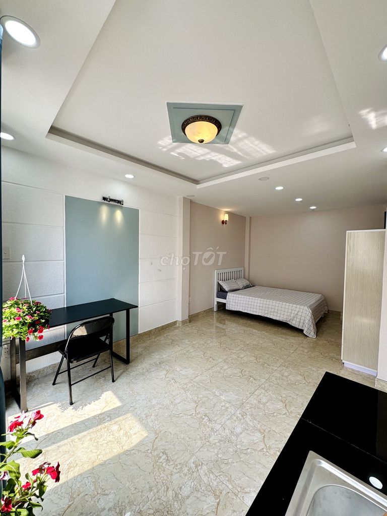 The balconies, fresh, with interiors. Face Emart Phan Pestilence