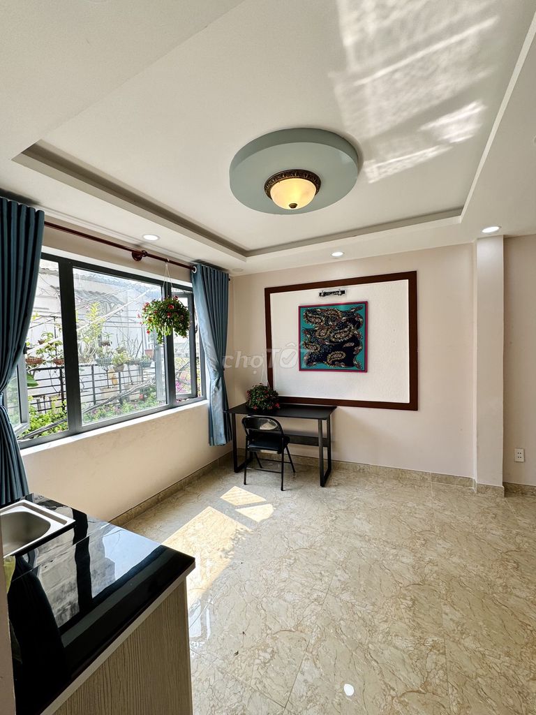The balconies, fresh, with interiors. Face Emart Phan Pestilence