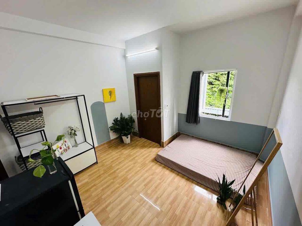 The balcony studio near the airport.