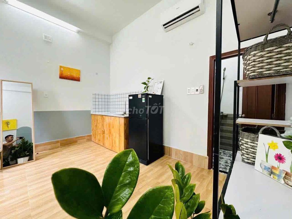 The balcony studio near the airport.
