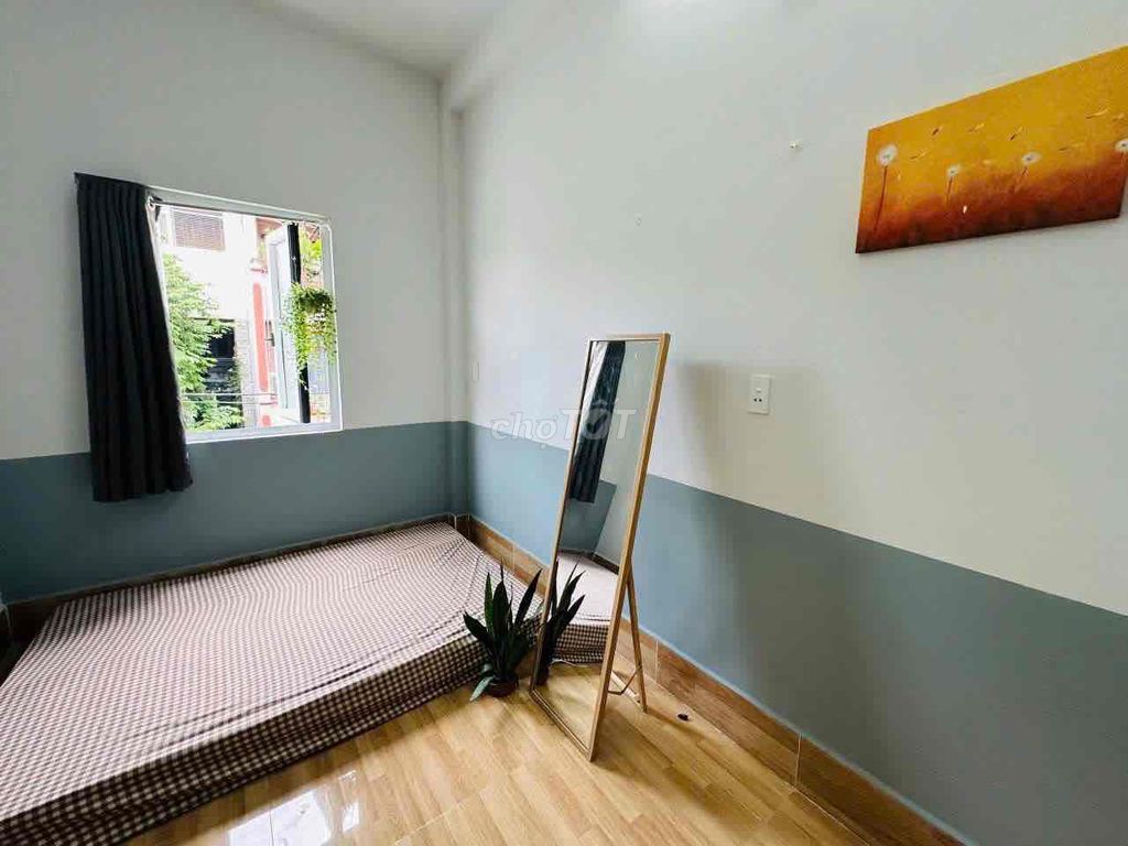 The balcony studio near the airport.