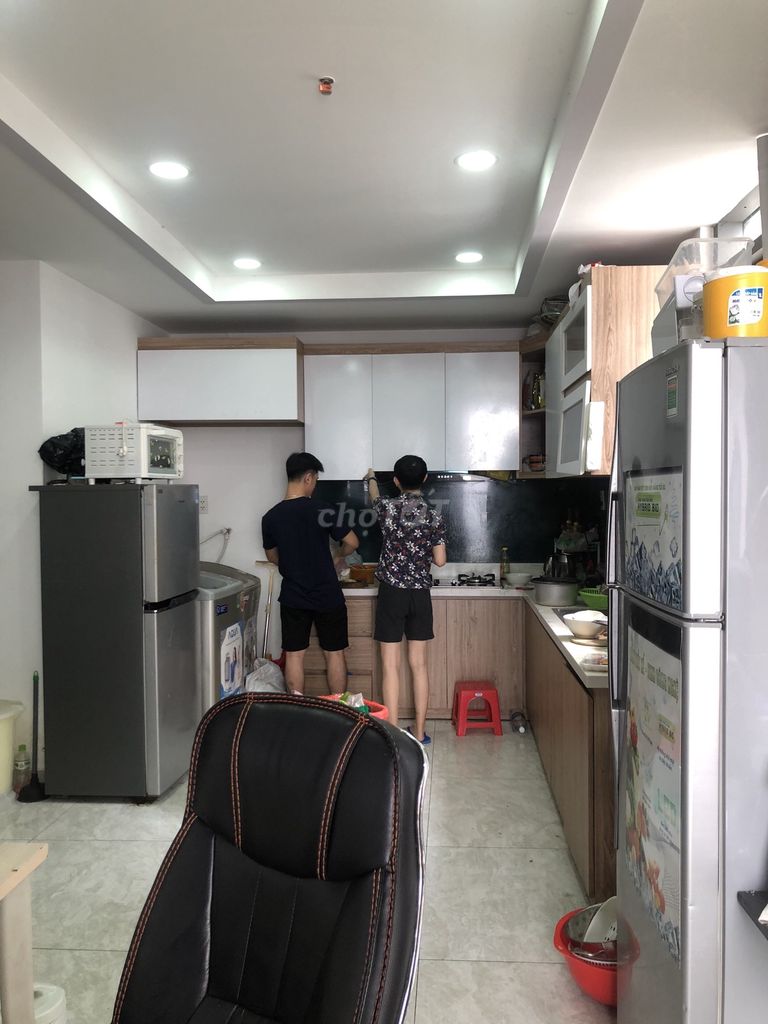 The dorm on Cloud-Tân Bình-N-N-N-D-D-E-D-E-D-E-D-E-D-F.