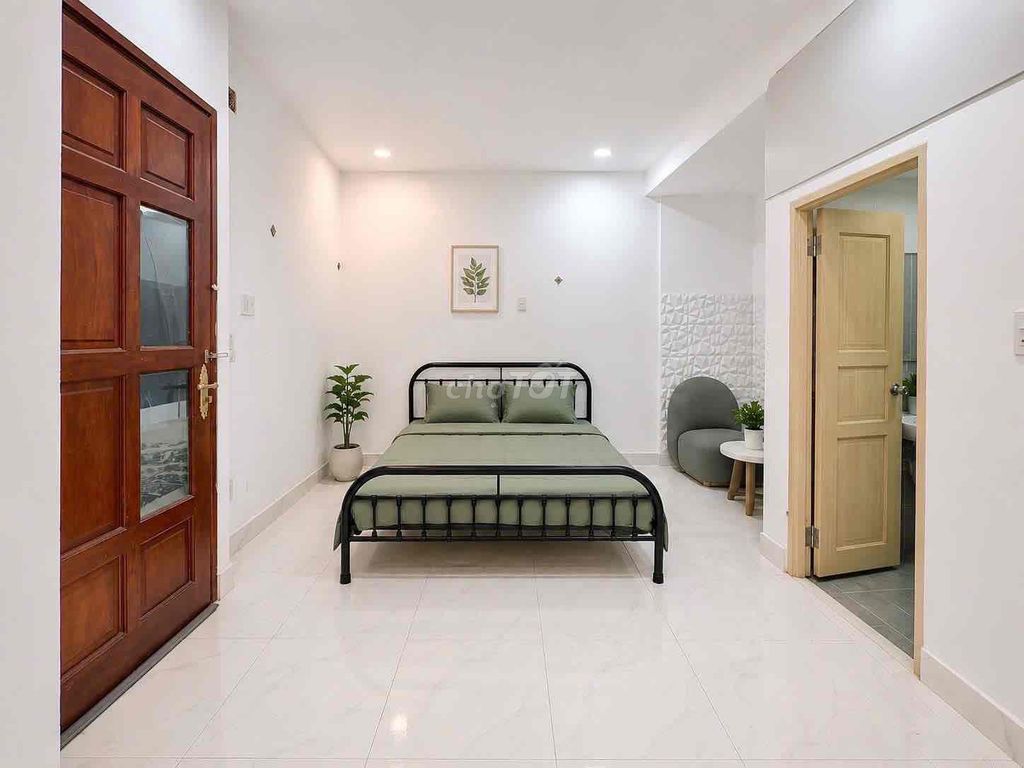 The newly constructed motel is Full-Avelopment / Nguyễn Thị Tú. Price: Three million four.